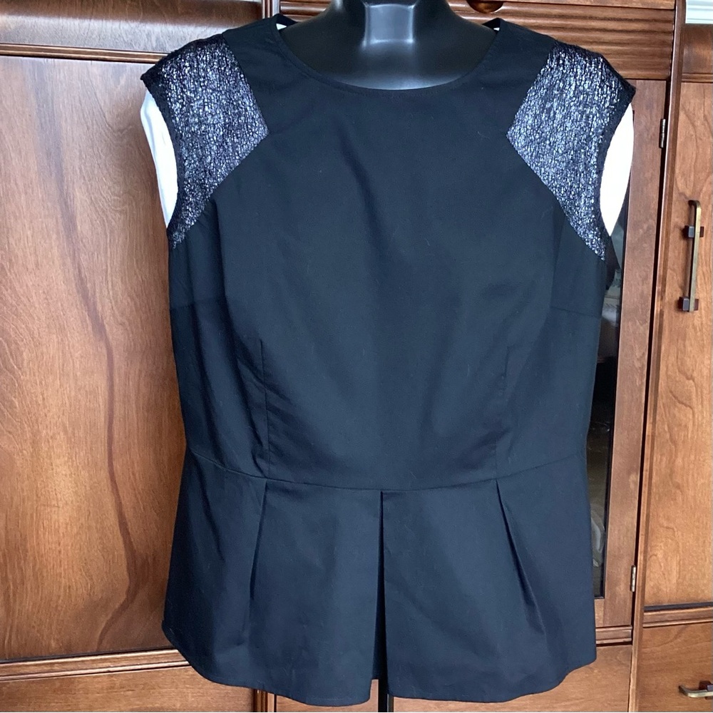 Worthington peplum top size L